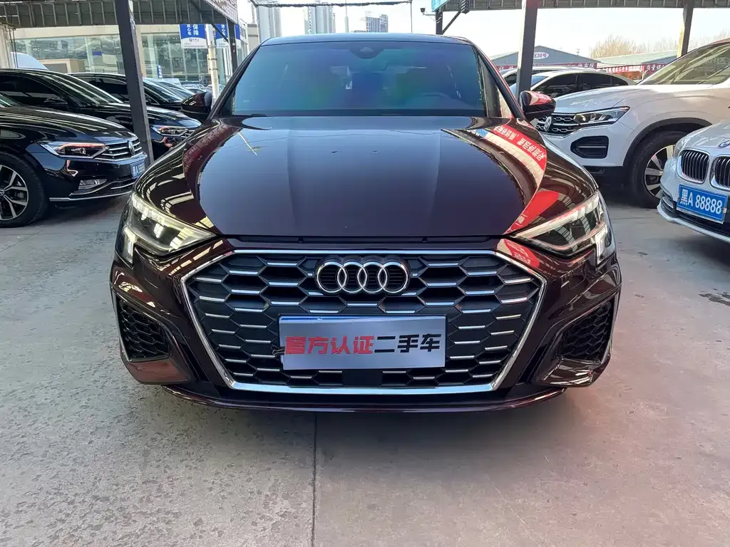 Audi A3 2022 из CN, фото 1