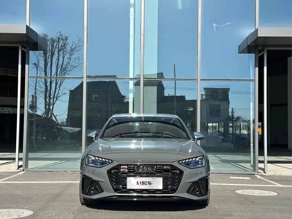 Audi S4 — фото 2
