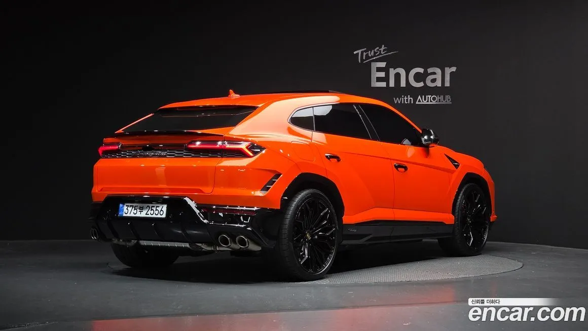 Lamborghini Urus 2025 из KR, фото 2