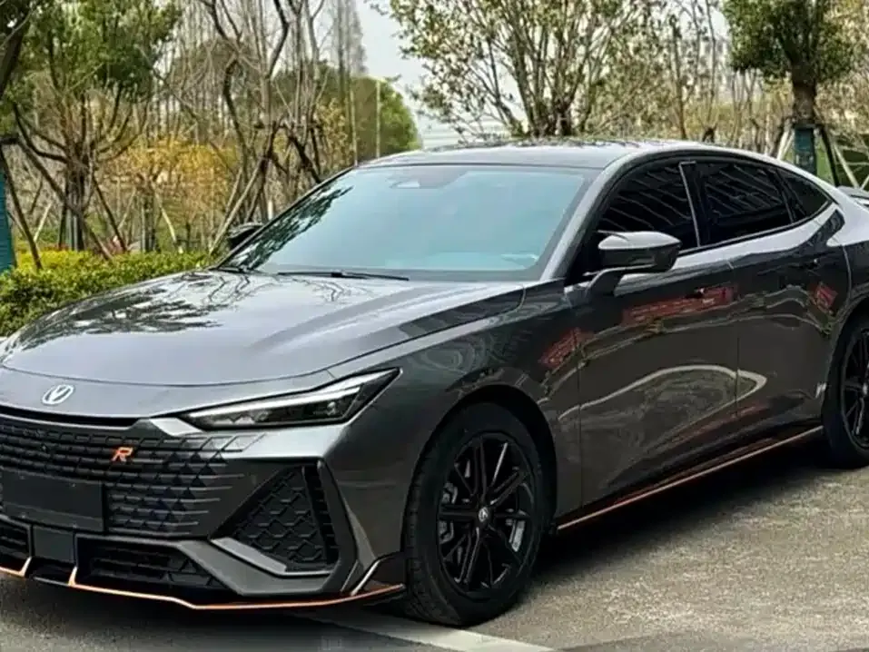 Changan UNI-V 2023 из CN, фото 1