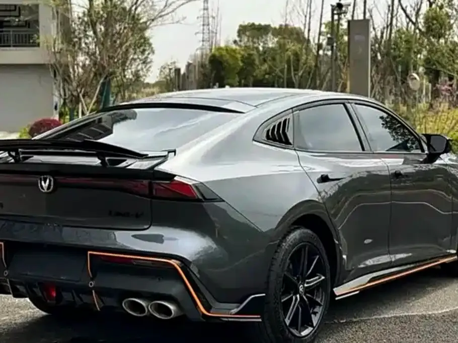 Changan UNI-V 2023 из CN, фото 4
