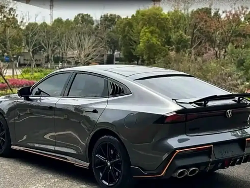 Changan UNI-V 2023 из CN, фото 8