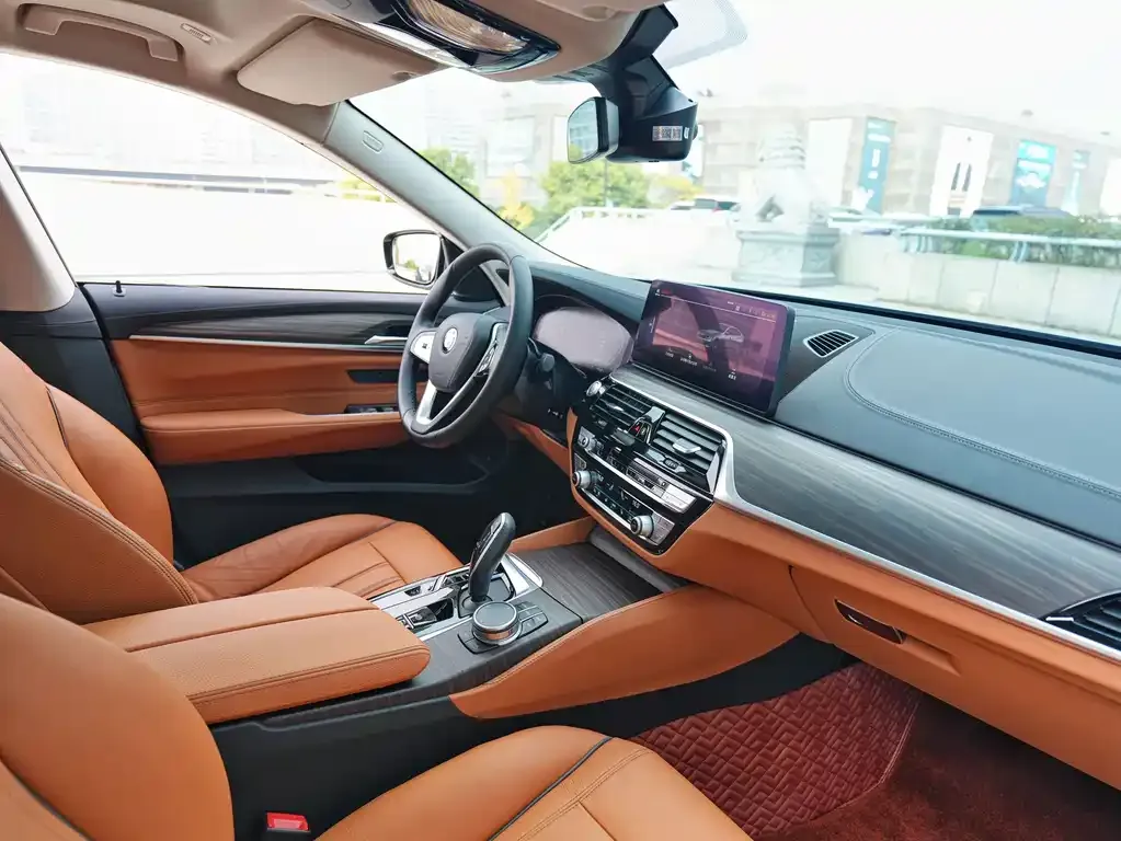 BMW 6 Series GT — фото 8
