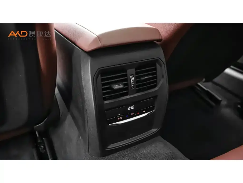 BMW 4 Series 2024 из CN, фото 9