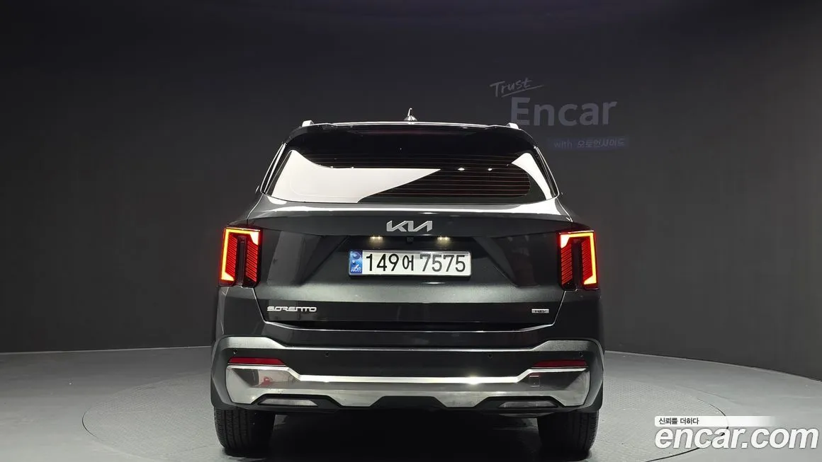 Kia Sorento — фото 4