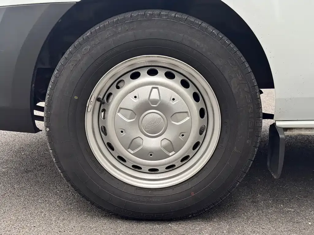 Ford Transit 2023 из CN, фото 9