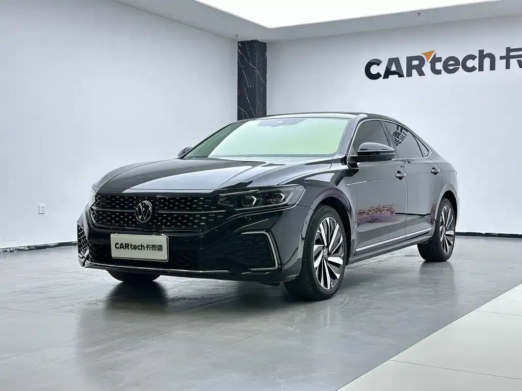 Volkswagen Passat 2022 из CN, фото 1