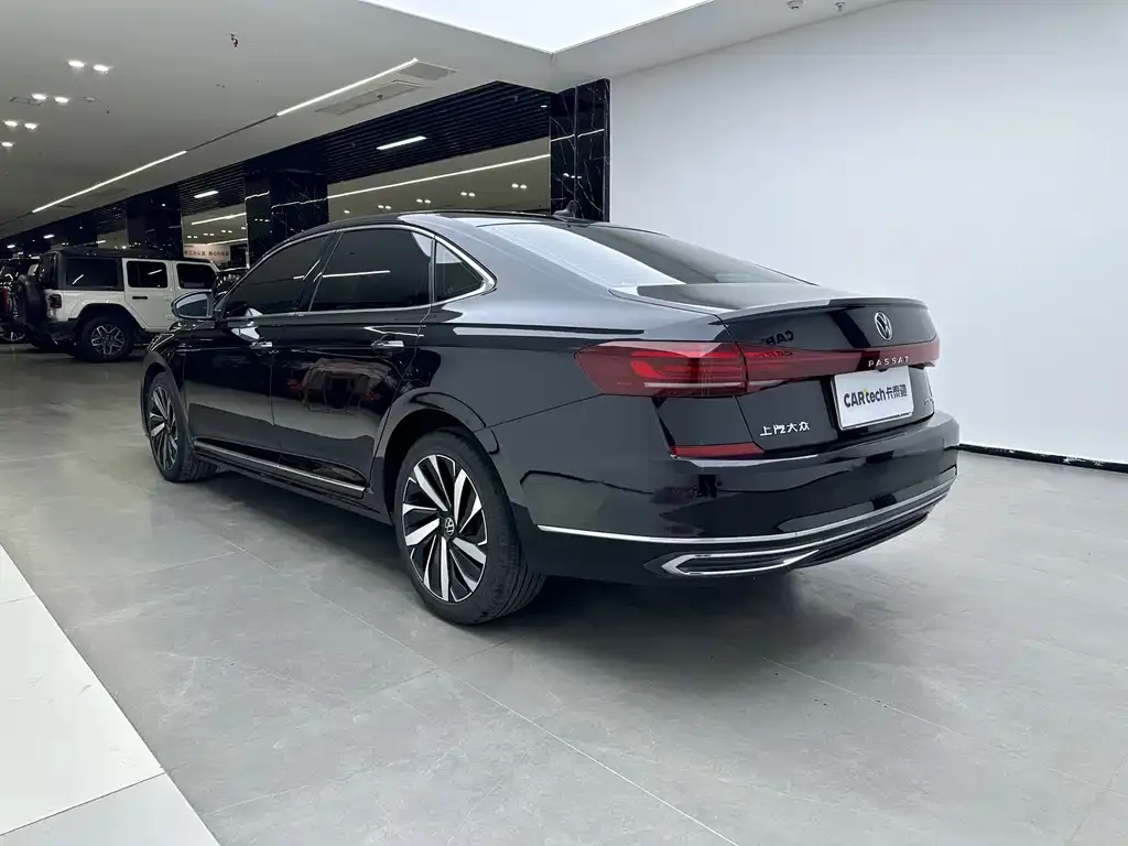 Volkswagen Passat 2022 из CN, фото 6