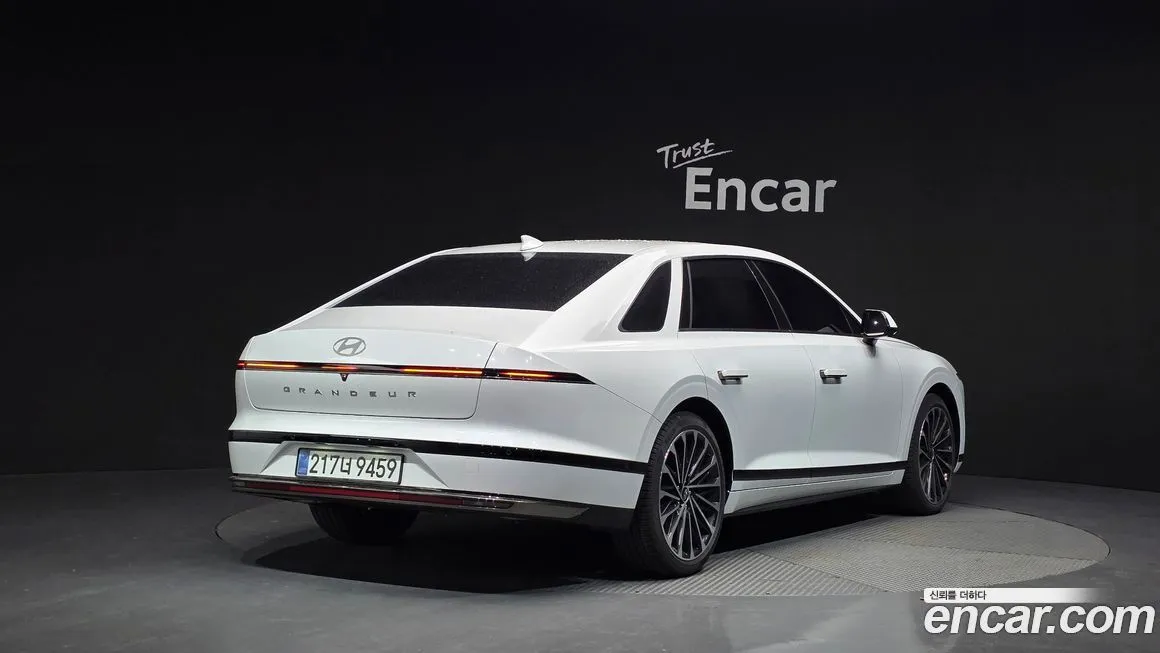 Hyundai Grandeur 2025 из KR, фото 2