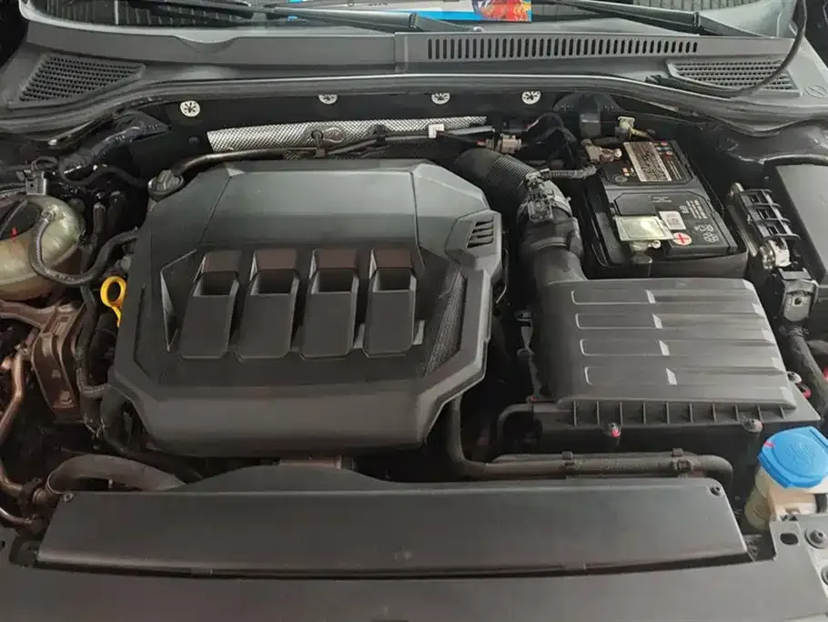 Volkswagen Passat — фото 10