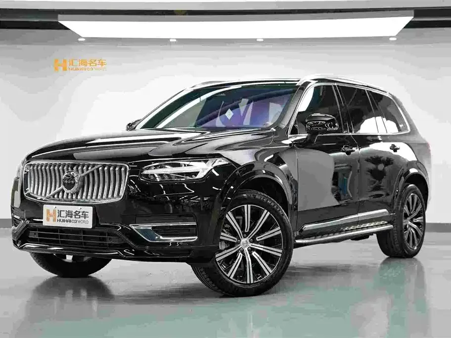 Volvo XC90 — фото 1