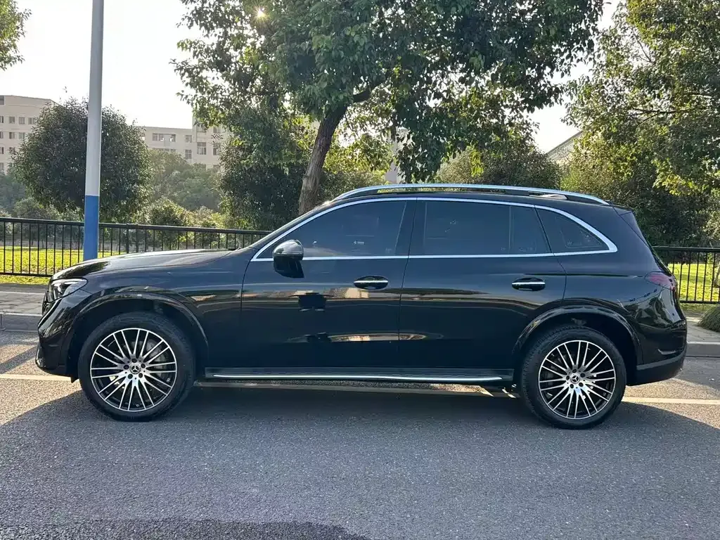 Mercedes-Benz GLC 2023 из CN, фото 9