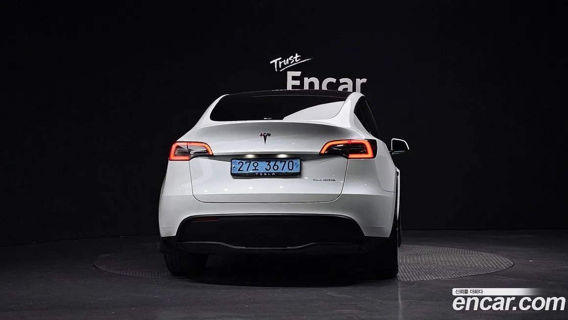 Tesla Model Y 2023 из KR, фото 4