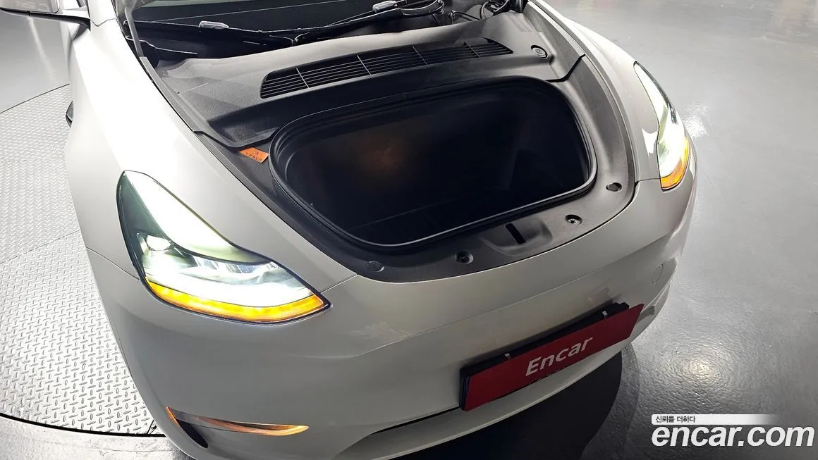Tesla Model Y 2023 из KR, фото 6