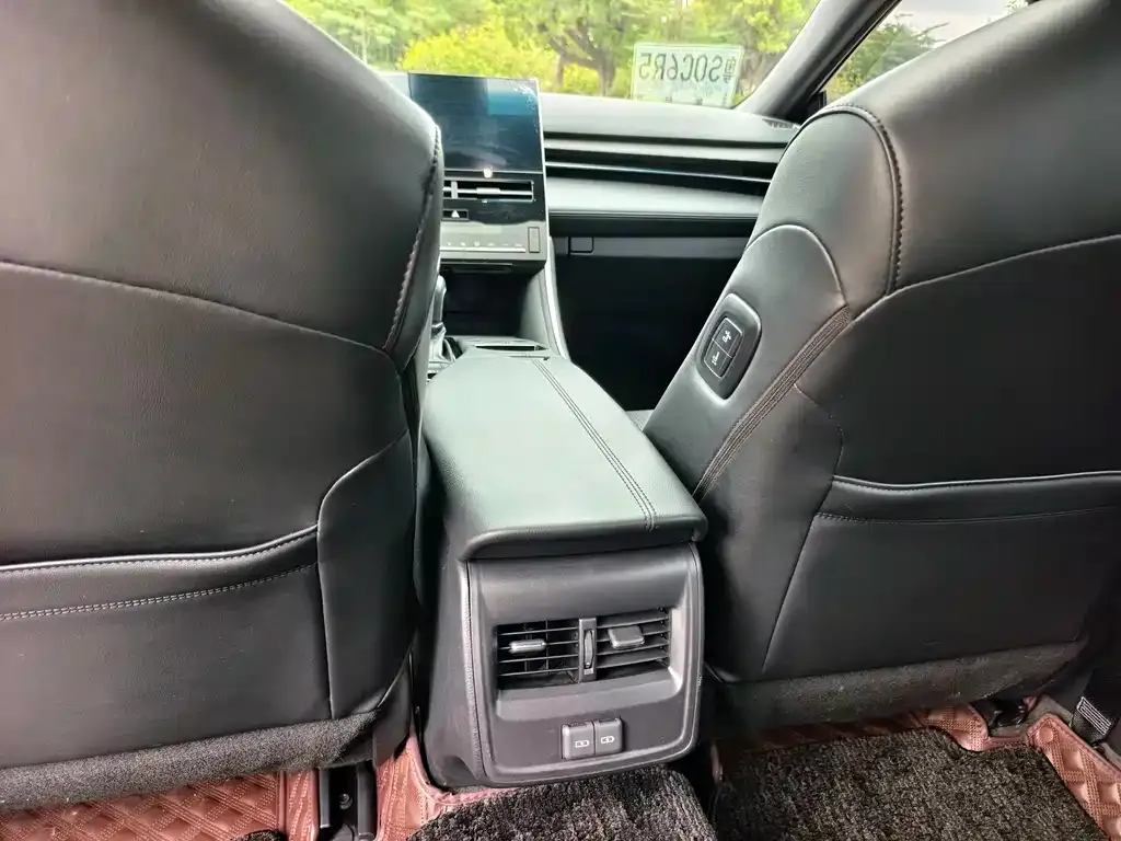Toyota Avalon 2023 из CN, фото 10
