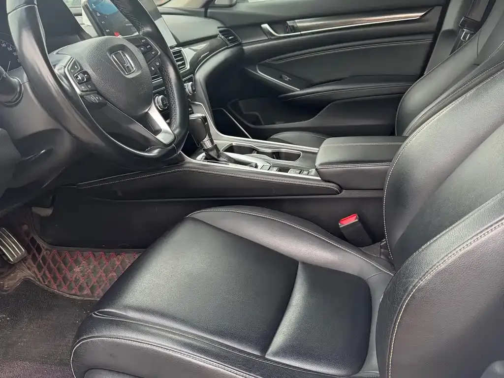 Honda Accord 2022 из CN, фото 4