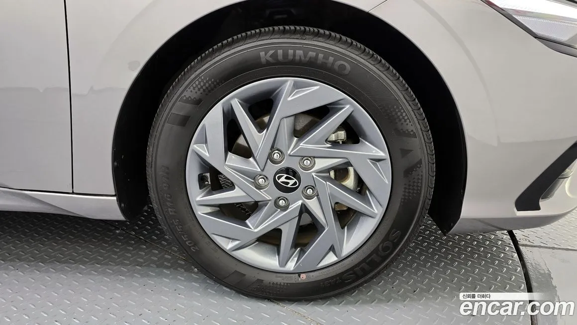 Hyundai AVANTE — фото 5