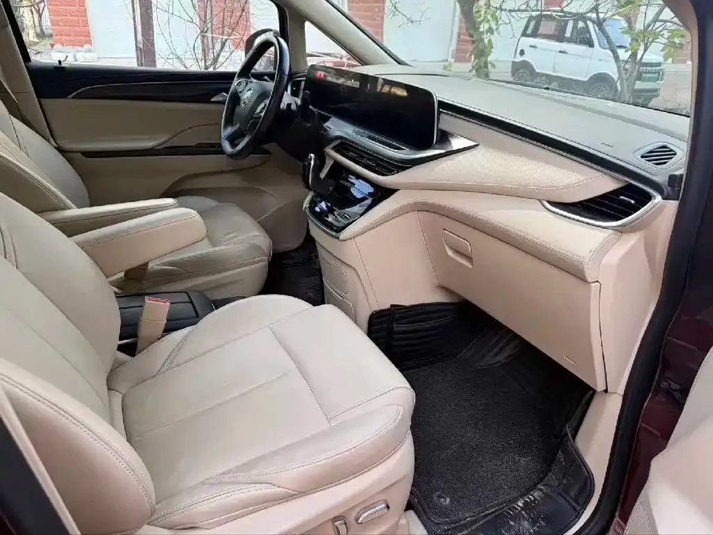 Buick GL8 2022 из CN, фото 7