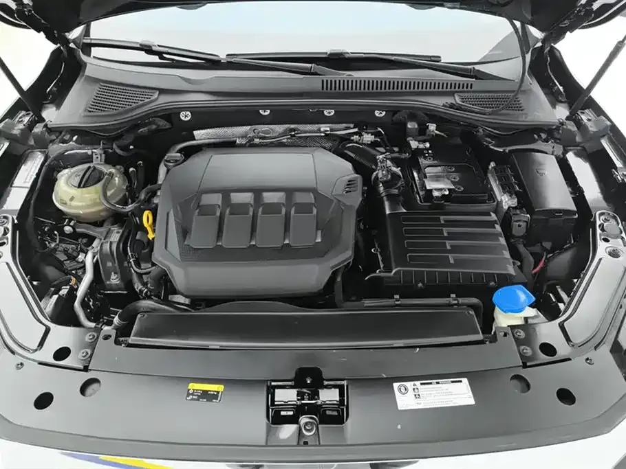 Volkswagen Passat — фото 10