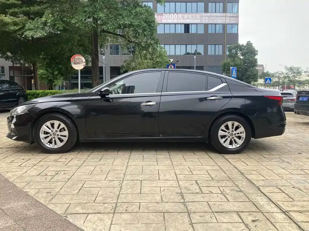 Nissan Teana 2022 из CN, фото 10