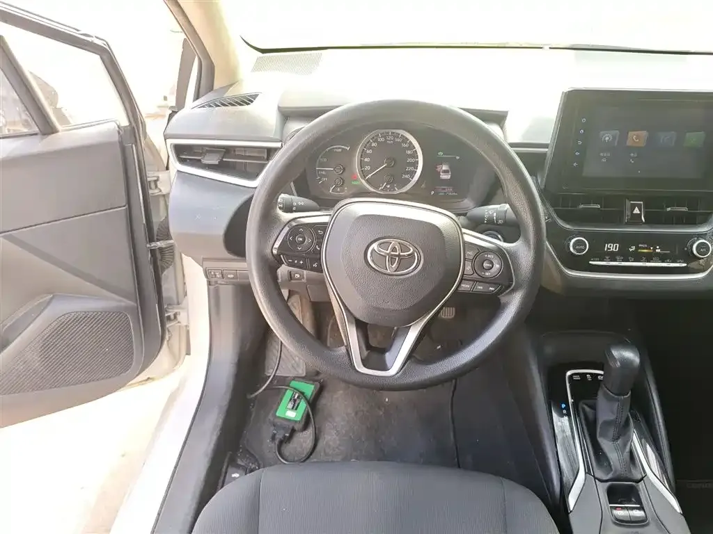 Toyota Corolla 2022 из CN, фото 3