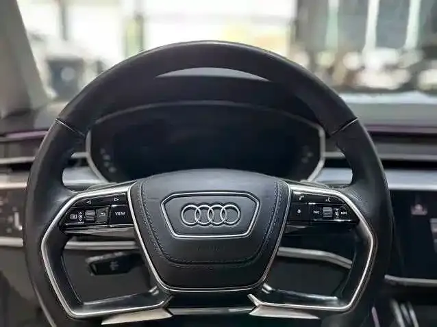 Audi A8 2024 из CN, фото 7