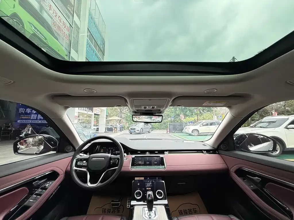 Land Rover Evoque — фото 8