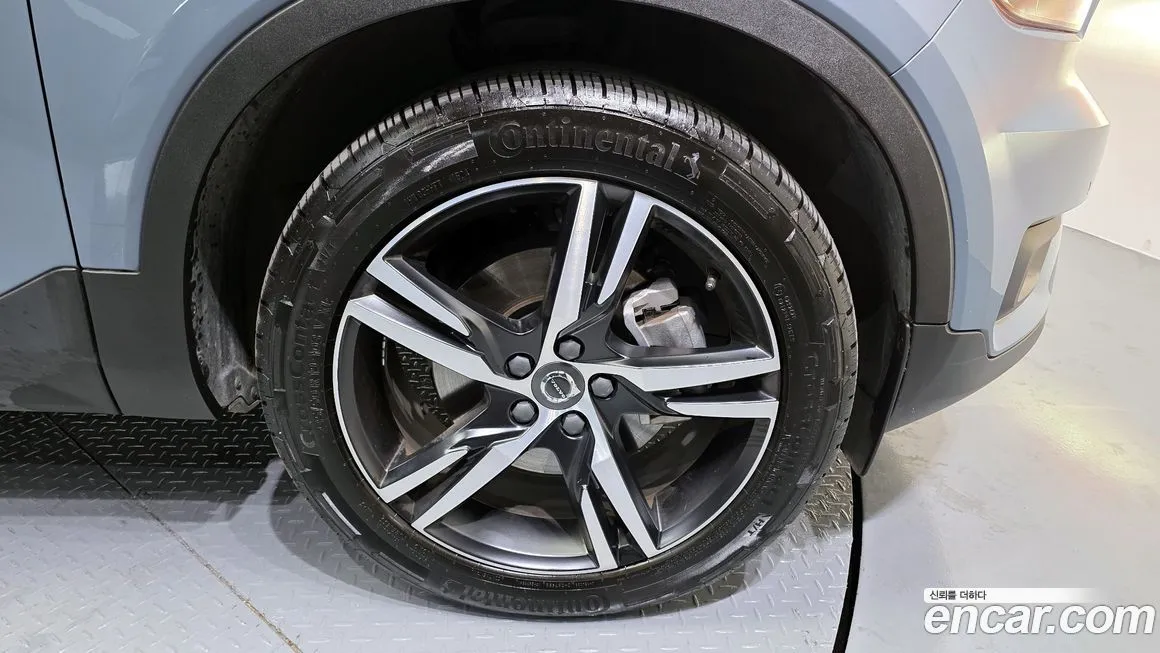 Volvo XC40 2022 из KR, фото 5