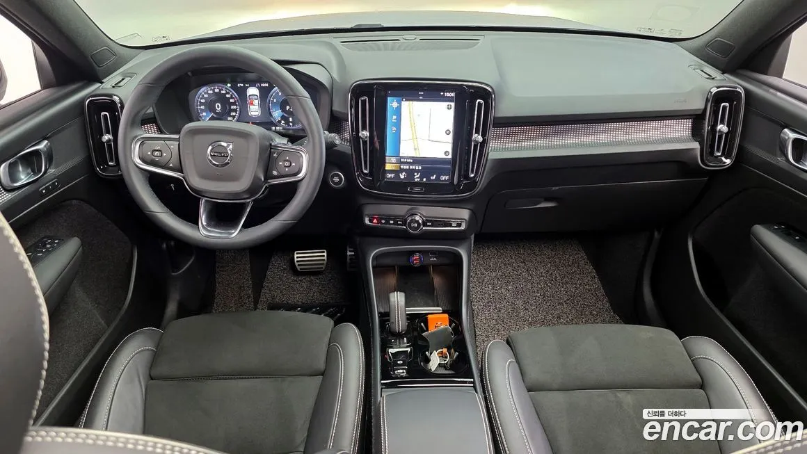 Volvo XC40 2022 из KR, фото 7