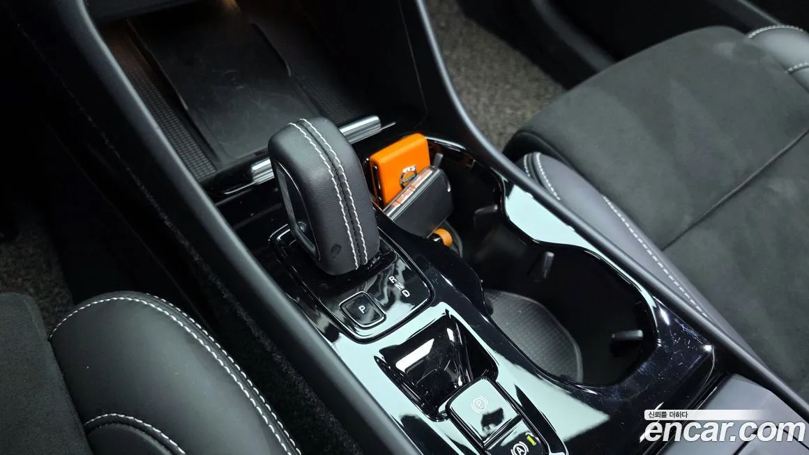 Volvo XC40 2022 из KR, фото 9