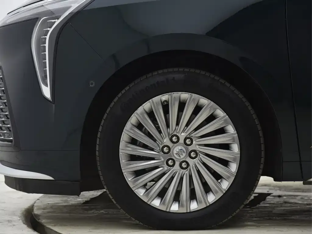 Buick Century 2023 из CN, фото 3