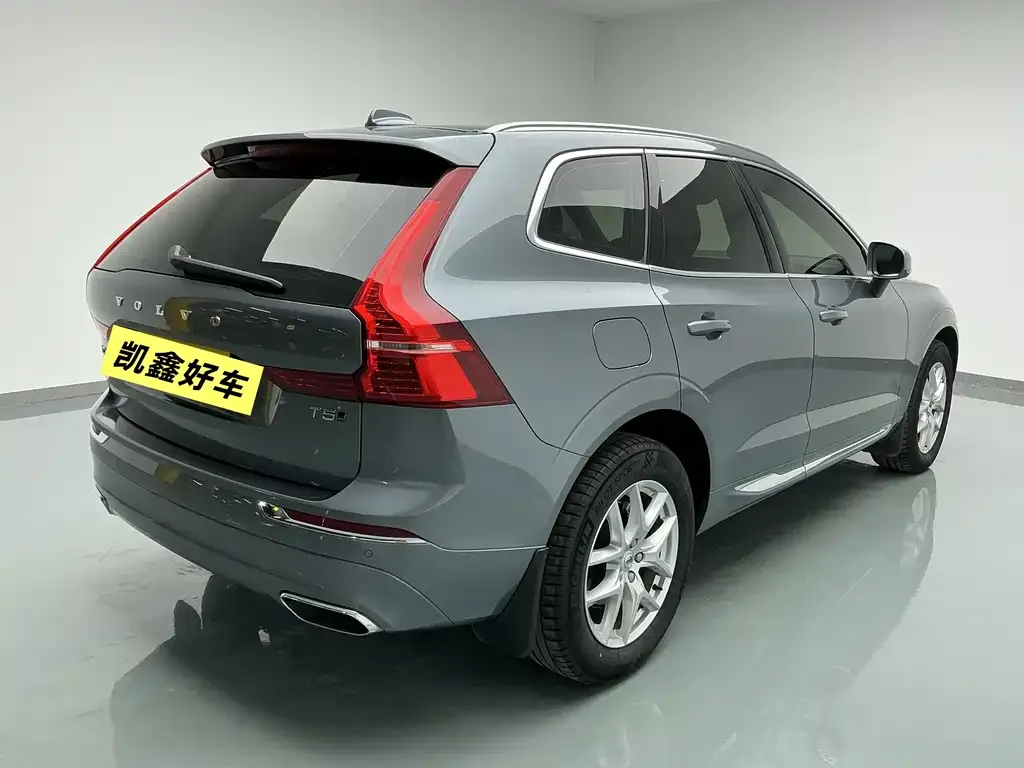 Volvo XC60 2021 из CN, фото 4