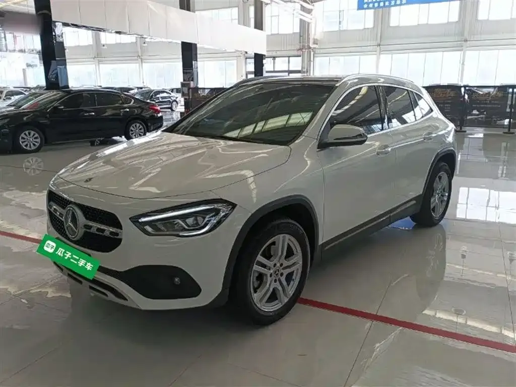 Mercedes-Benz GLA 2023 из CN, фото 1