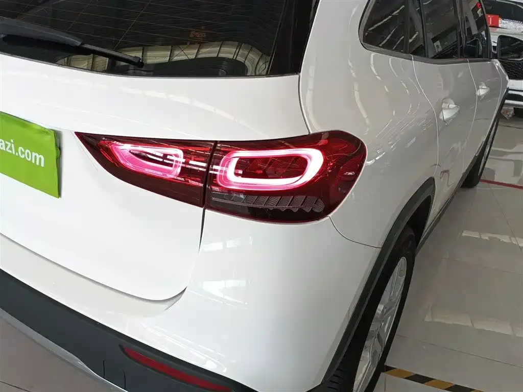 Mercedes-Benz GLA 2023 из CN, фото 8