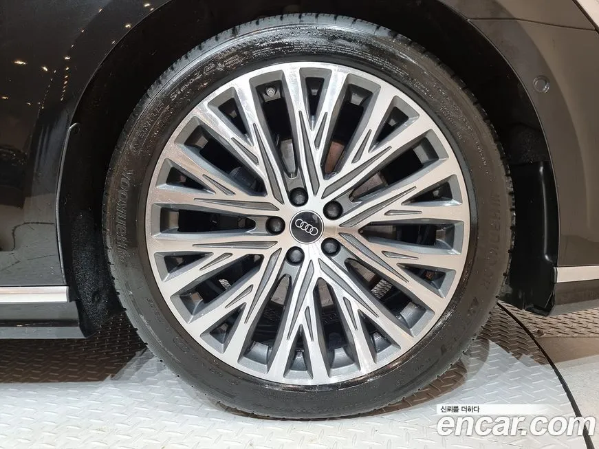 Audi A8 2023 из KR, фото 5