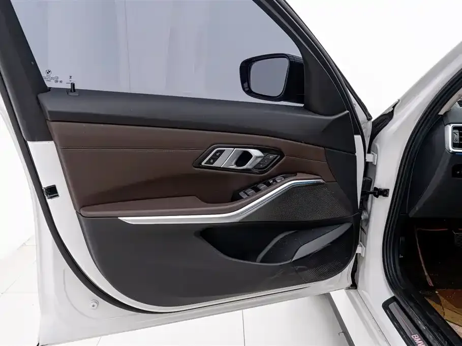 BMW i3 — фото 6