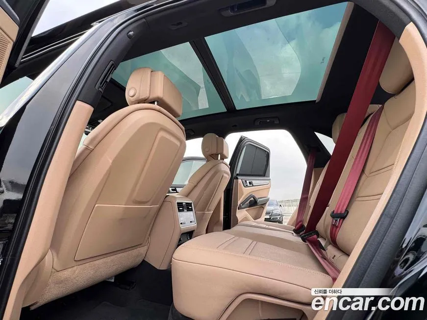Porsche Cayenne 2023 из KR, фото 9