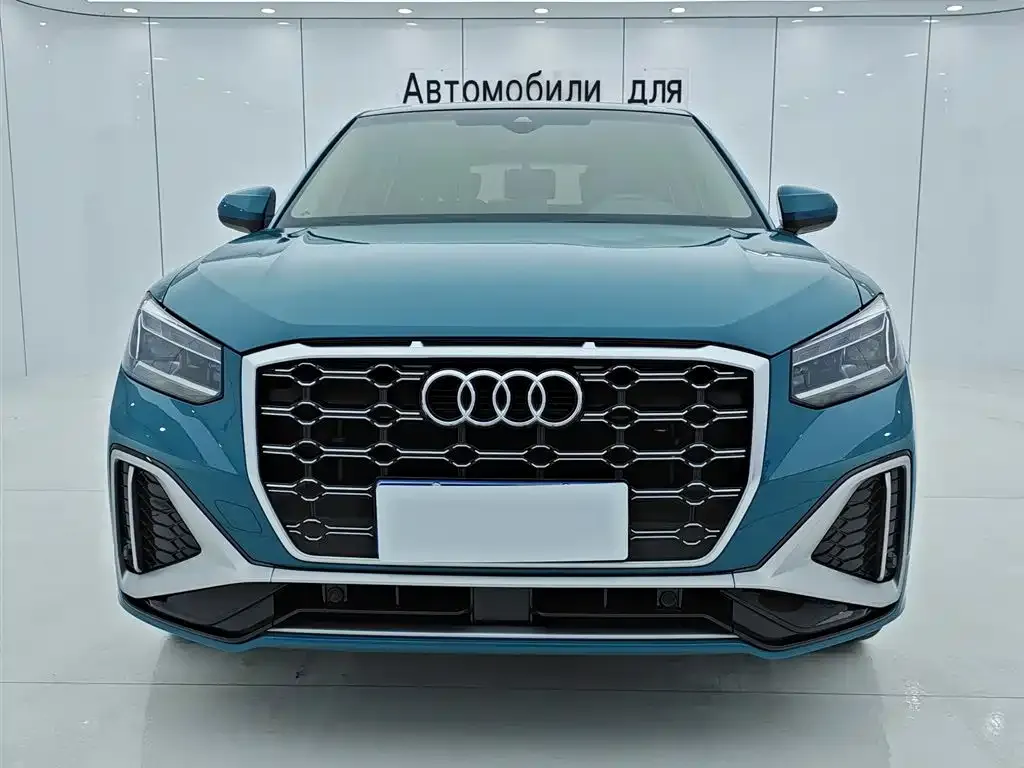 Audi Q2L — фото 2