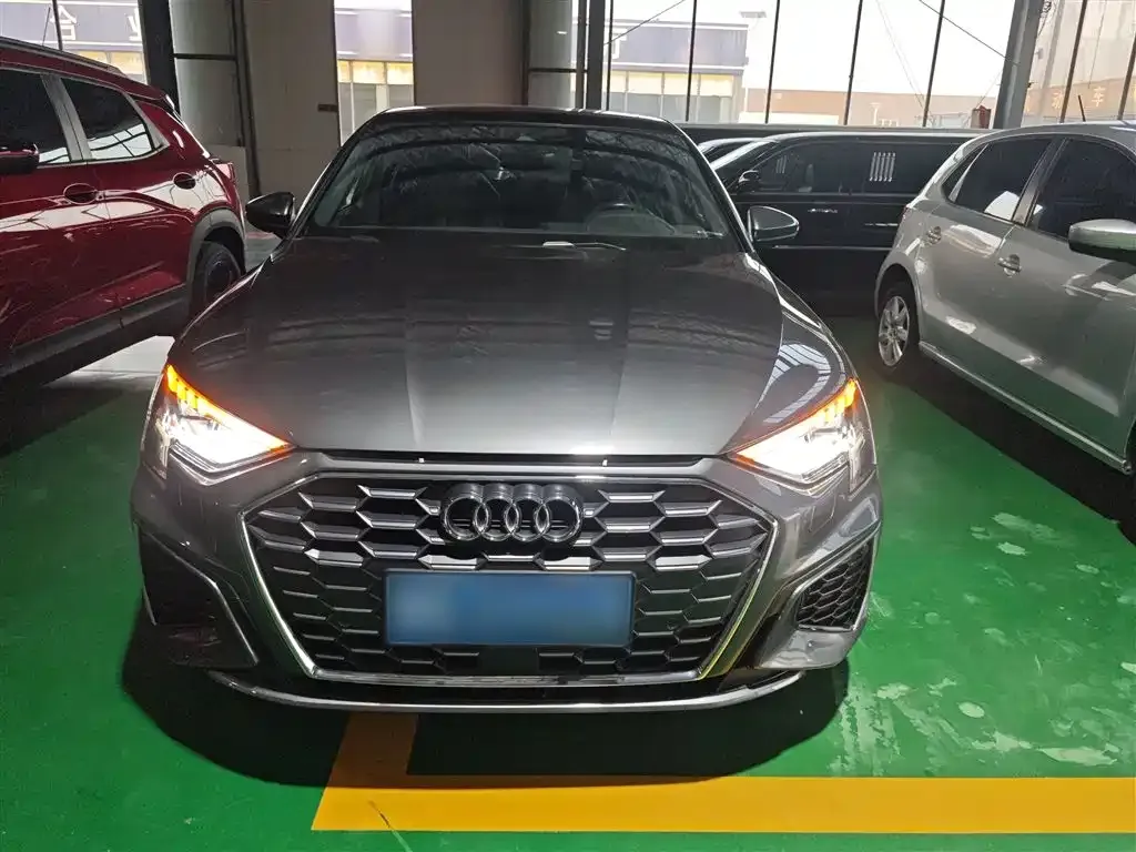 Audi A3 2022 из CN, фото 3