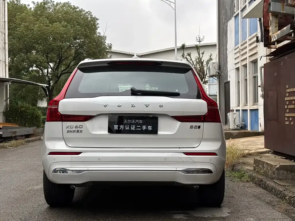 Volvo XC60 2025 из CN, фото 5