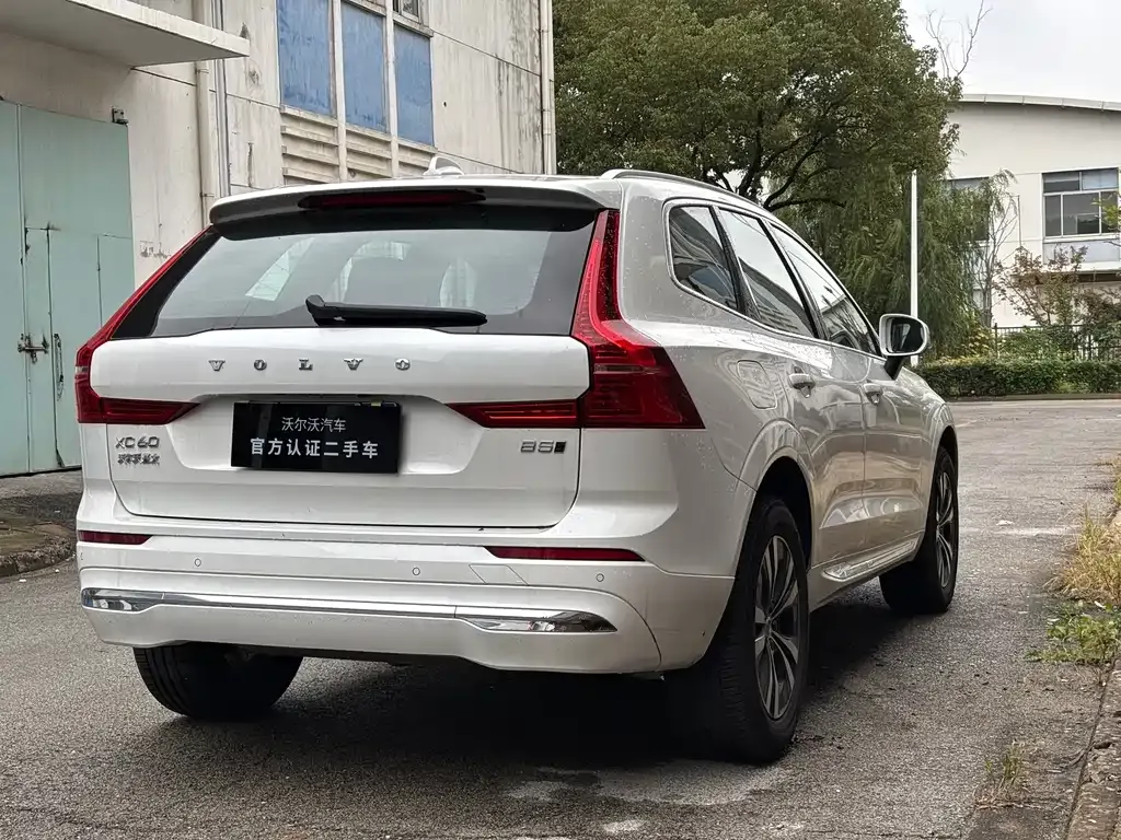 Volvo XC60 2025 из CN, фото 6
