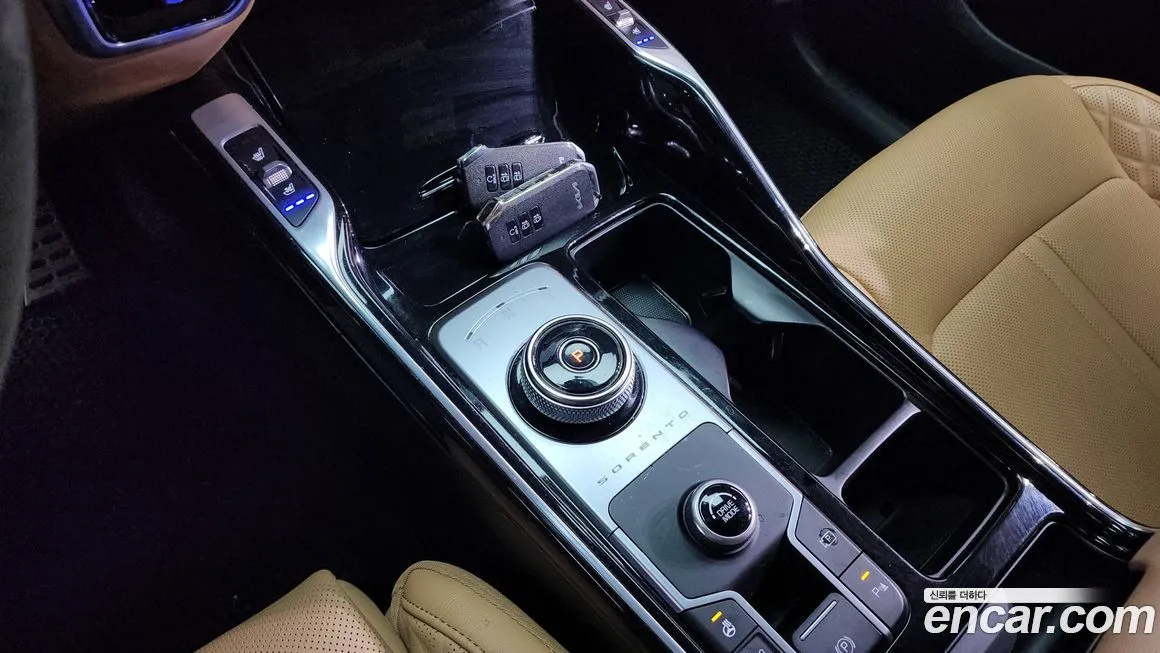 Kia Sorento — фото 9