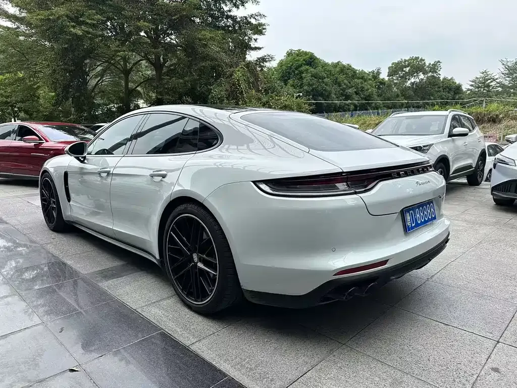Porsche Panamera 2024 из CN, фото 9