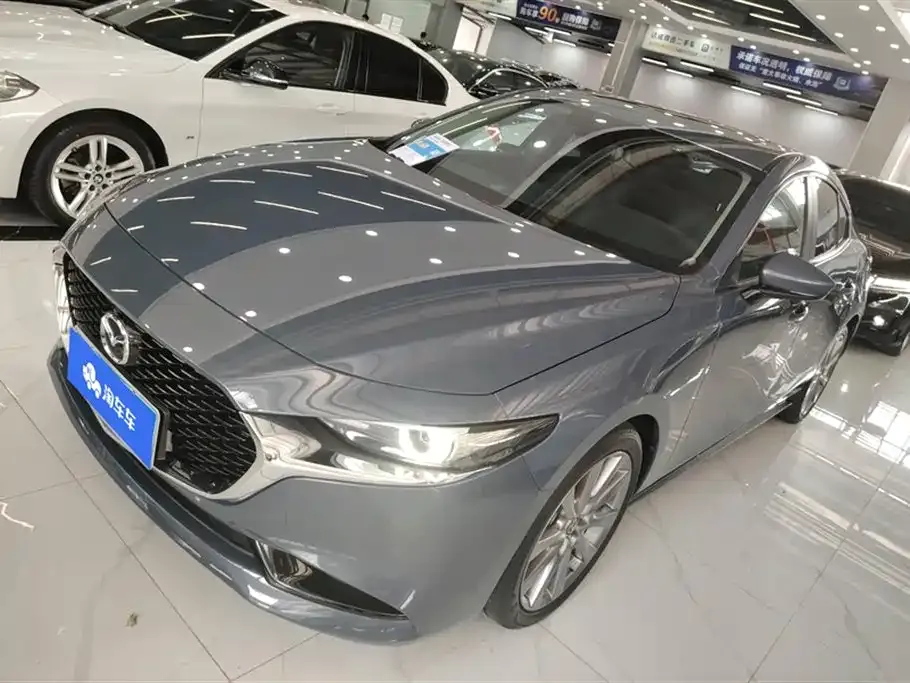 Mazda 3 Axela 2023 из CN, фото 1