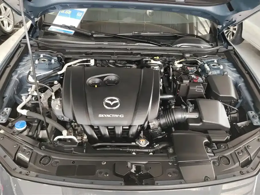 Mazda 3 Axela 2023 из CN, фото 10
