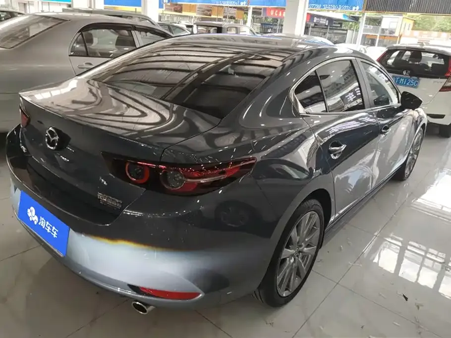 Mazda 3 Axela 2023 из CN, фото 3
