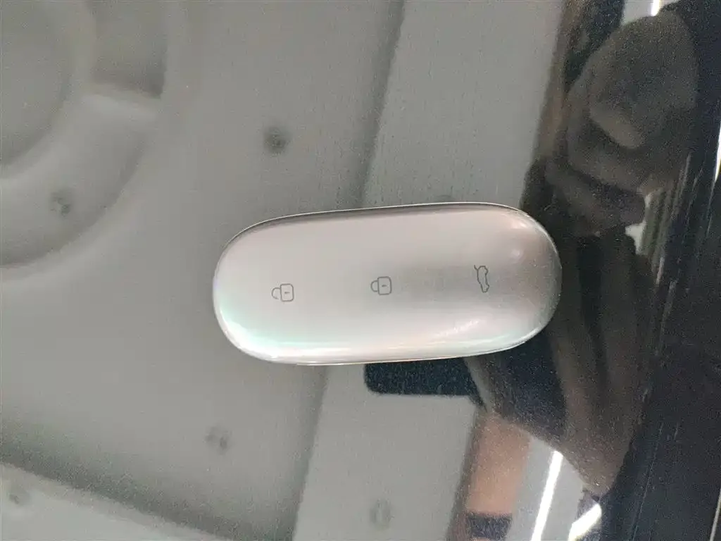 Li Auto L9 2024 из CN, фото 9