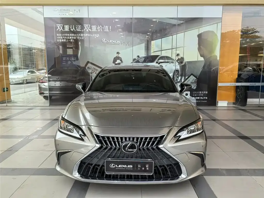 Lexus ES 2022 из CN, фото 2