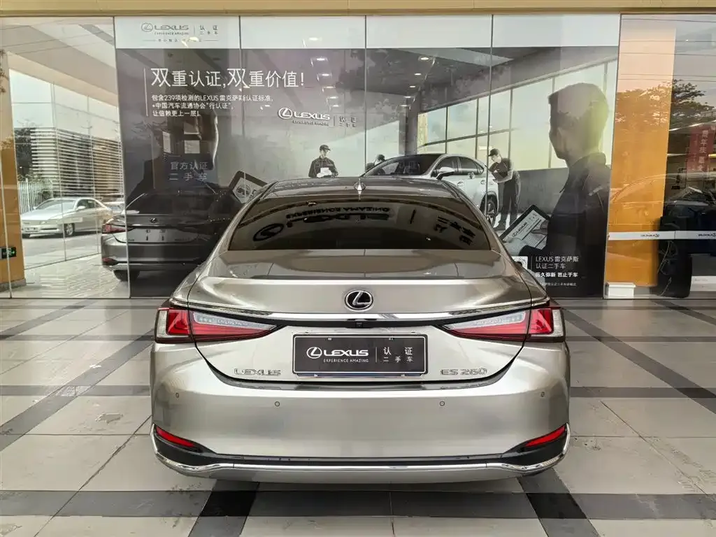 Lexus ES 2022 из CN, фото 3