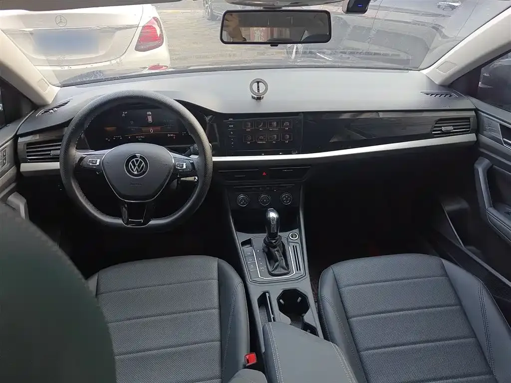 Volkswagen Lavida 2022 из CN, фото 10